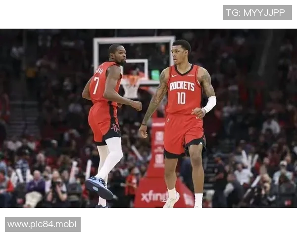 火箭102-105快船4坏消息!伊森被虐,申京决胜期不该上,失误21个 火箭102-105快船4坏消息!伊森被虐,申京决胜期不该上,失误21个