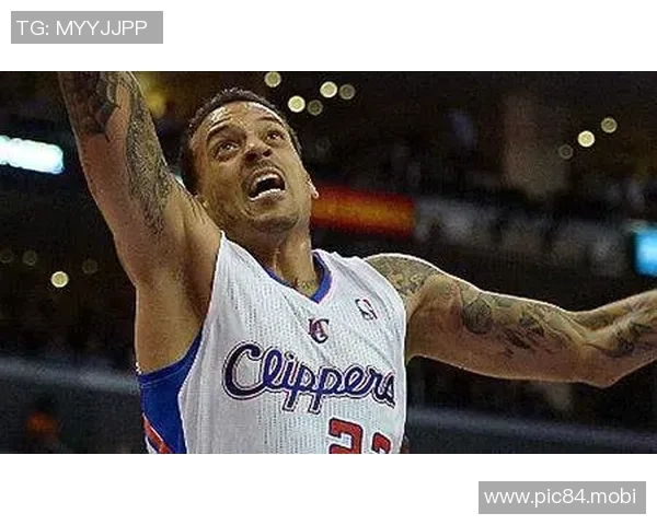 马特·巴恩斯因快船处理球星方式抱怨：因克里斯·保罗事件与球队保持距离